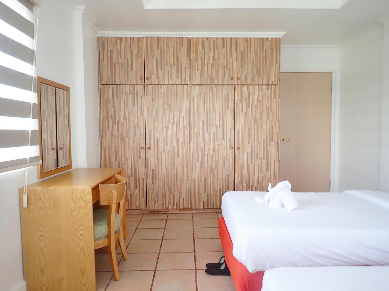 Blue Ocean View Hotel Koror Exterior foto