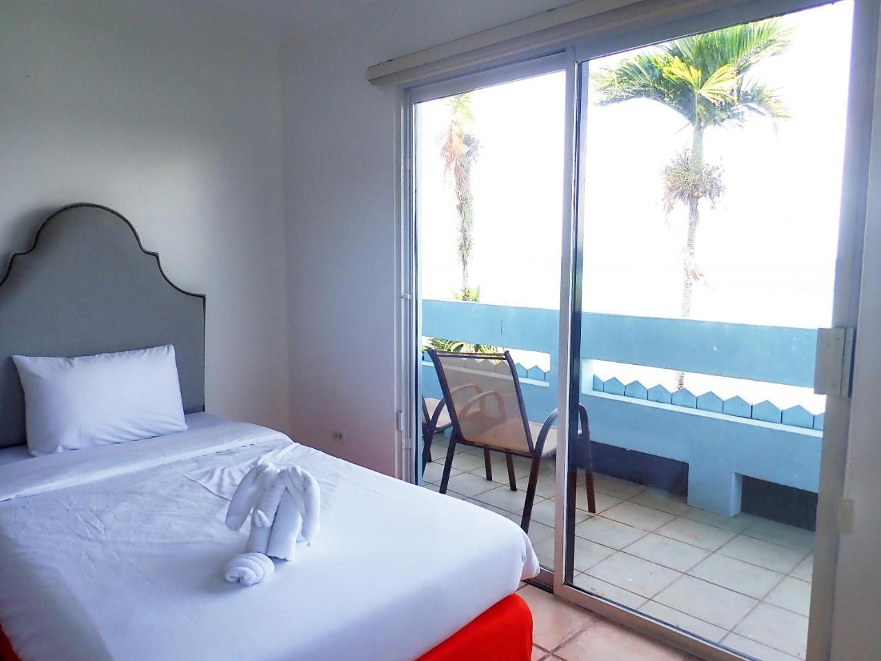 Blue Ocean View Hotel Koror Exterior foto