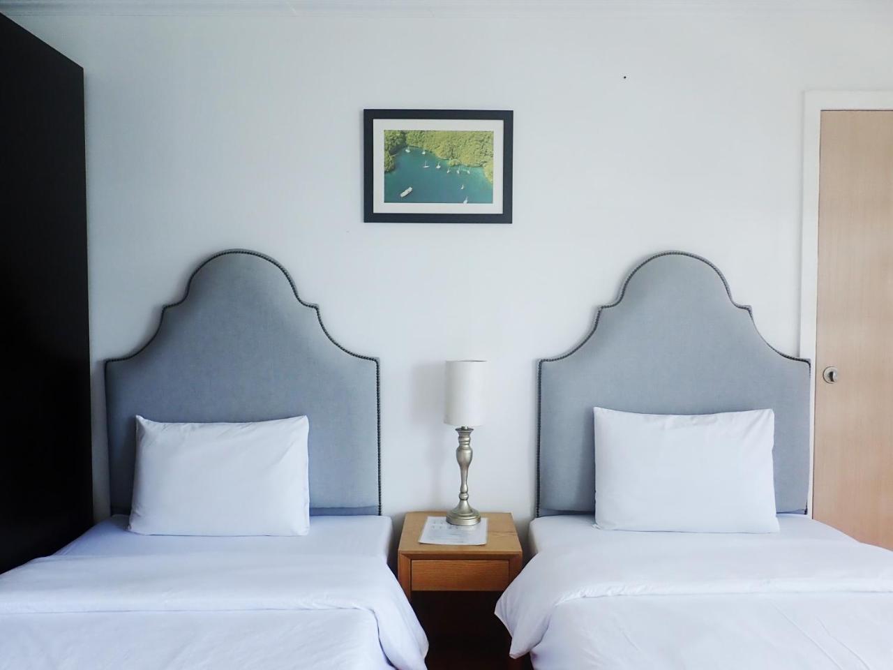 Blue Ocean View Hotel Koror Exterior foto